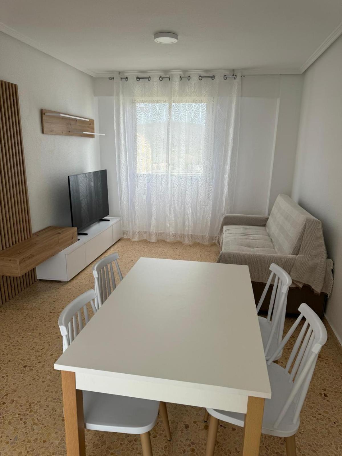 Laramar Apartment
